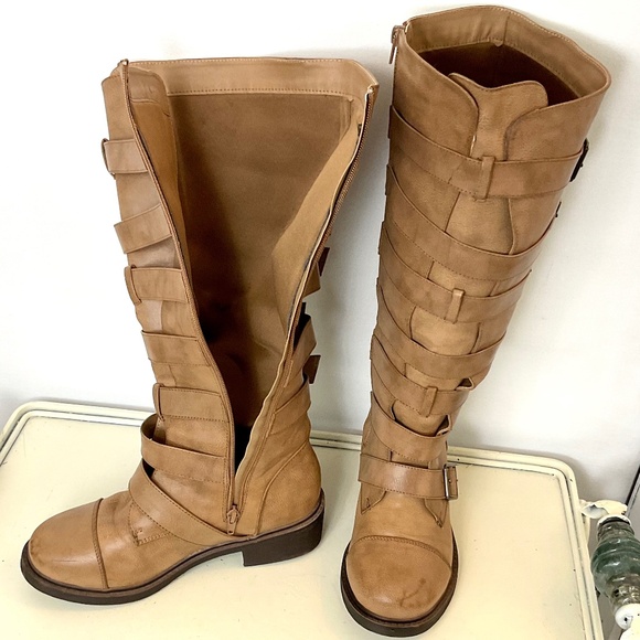 Torrid Buckle Moto Boots Size 8 Wide Tan Wide Calf Knee High Boot - Picture 14 of 14